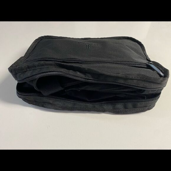 Used HUBLOT Foldable Mini Travelling Duffle Bag with Storage Pouch Black - Picture 5 of 5